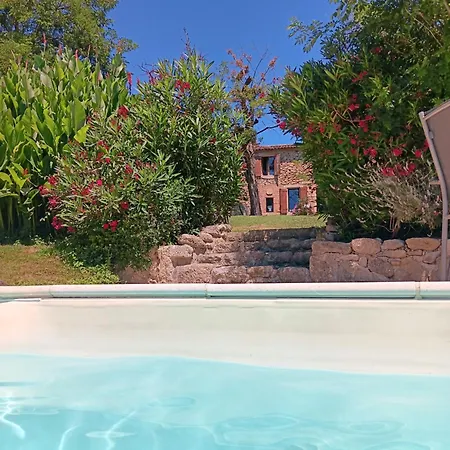 Chez Marie * Saint-Martin-de-Lerm